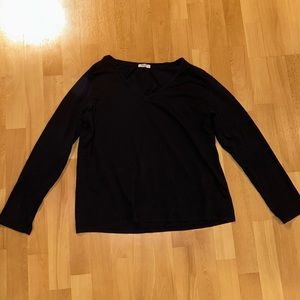 4/$10✨ black long sleeve